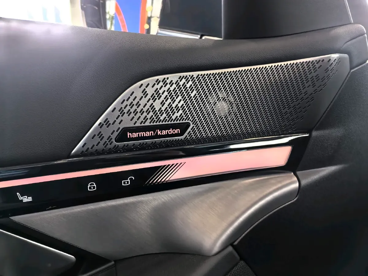 2024 BMW i5 BEV 79.05KWH,autocango,china used car exporter,china ev exporter,chinese used car exporter,chinese used ev exporter