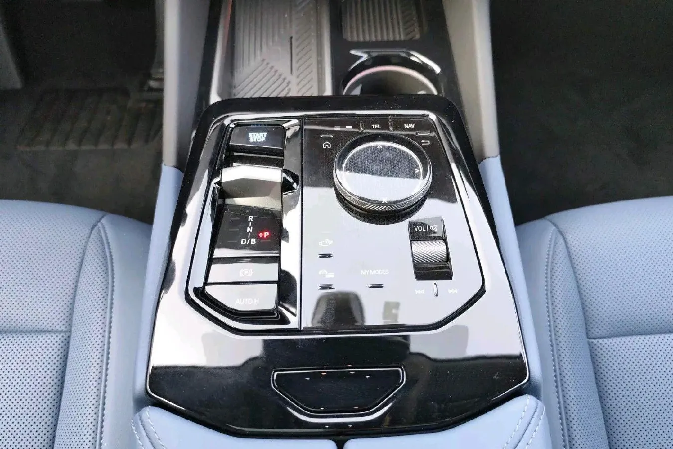 2024 BMW i5 BEV 79.05KWH,autocango,china used car exporter,china ev exporter,chinese used car exporter,chinese used ev exporter