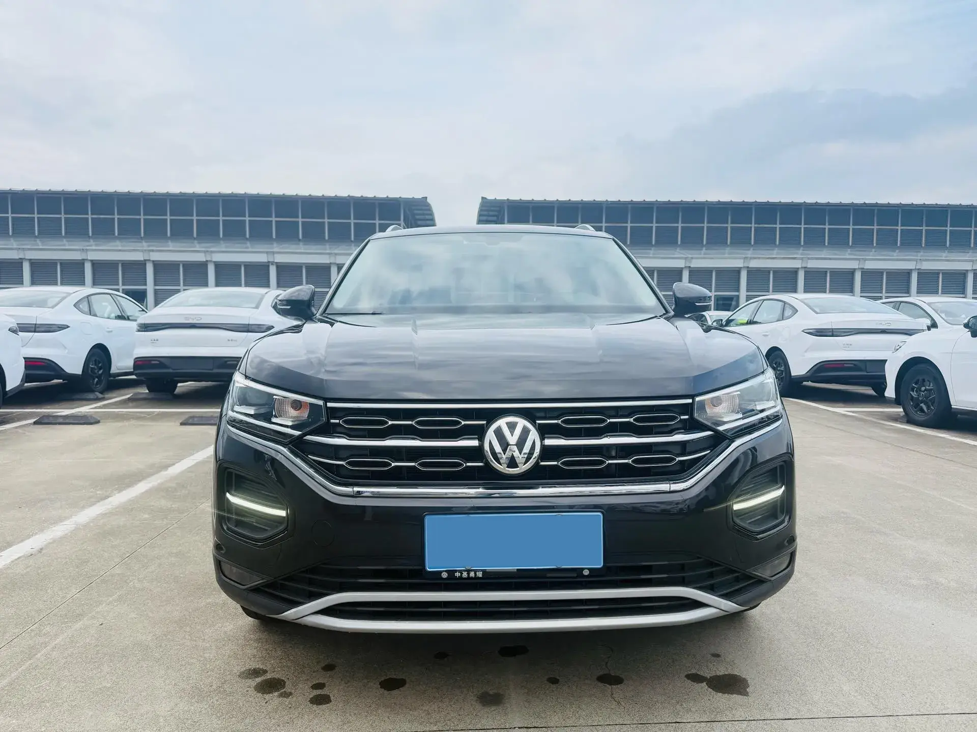 2019 VOLKSWAGEN TAYRON thumbnail 2