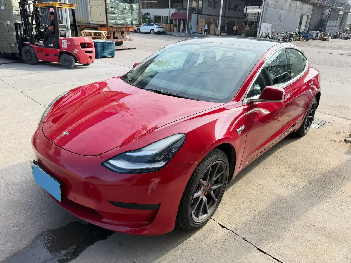 2019 Tesla Model 3 BEV 52KWH
