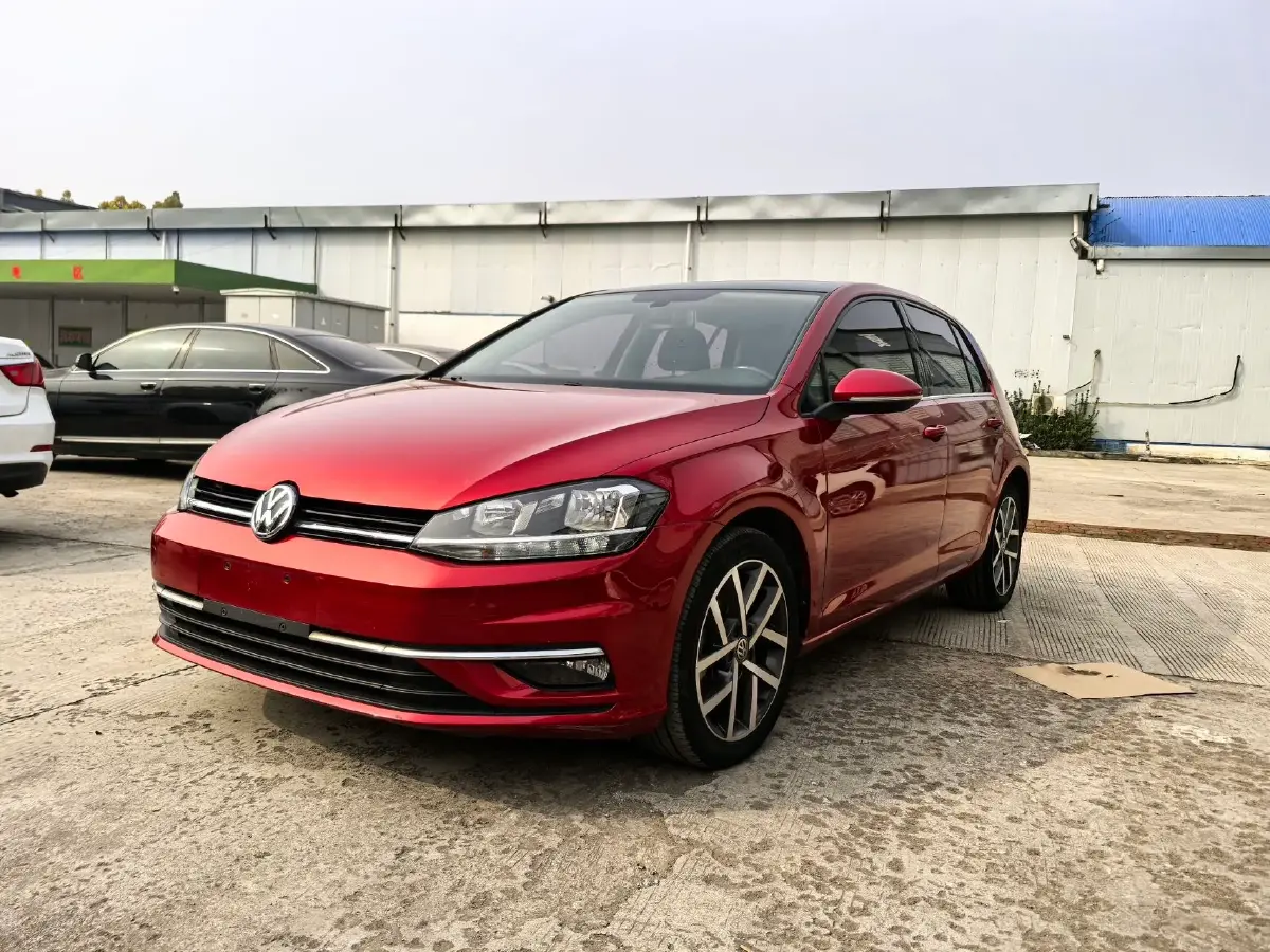 2019 Volkswagen Golf 1.4T 150HP L4 7DCT