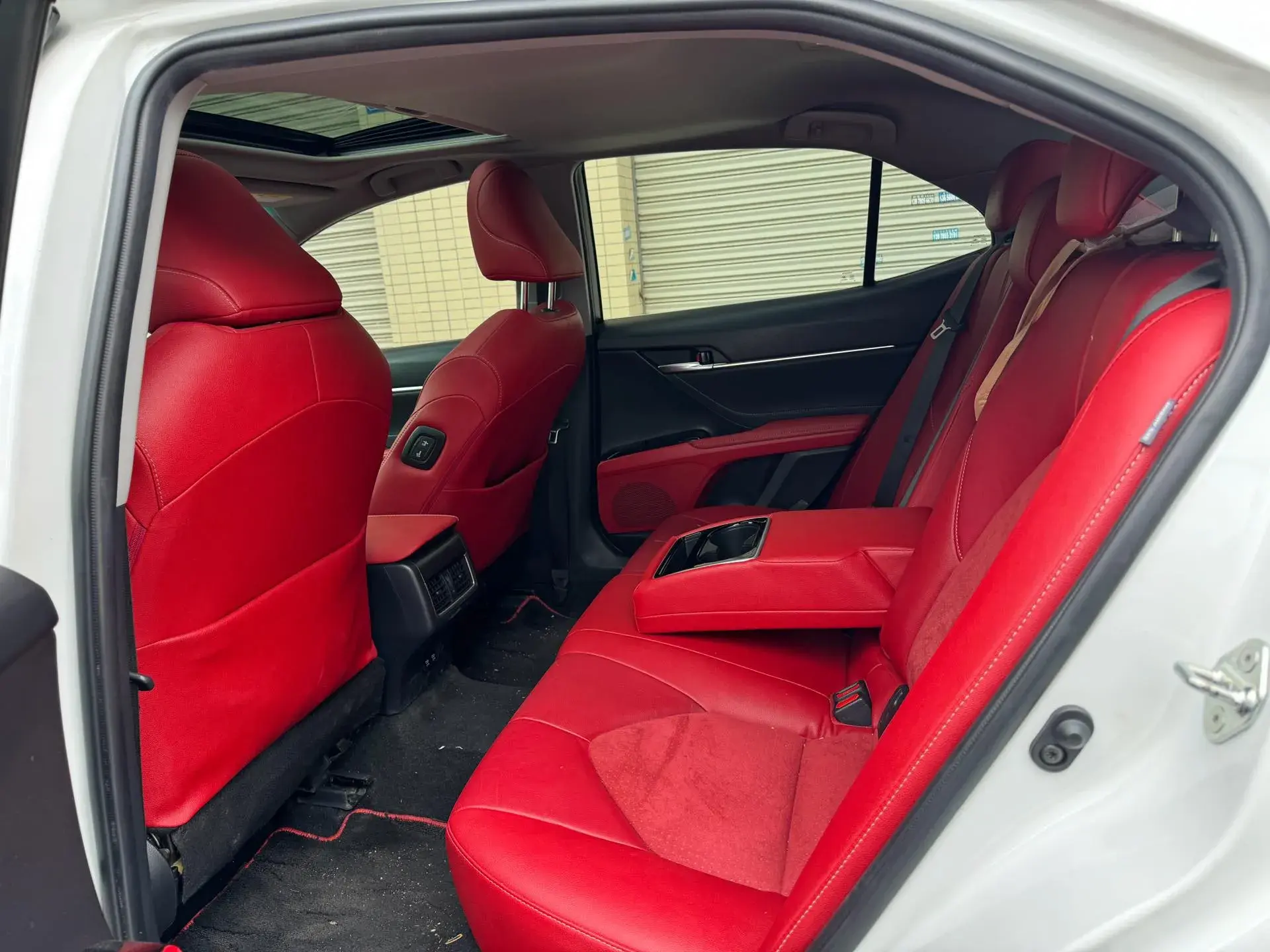 2021 TOYOTA CAMRY thumbnail 3