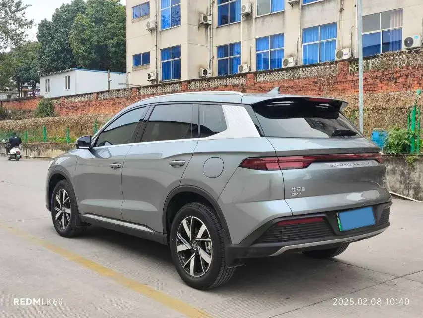 2024 BYD SONG thumbnail 4