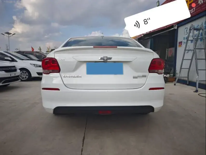 2019 CHEVROLET CAVALIER thumbnail 3