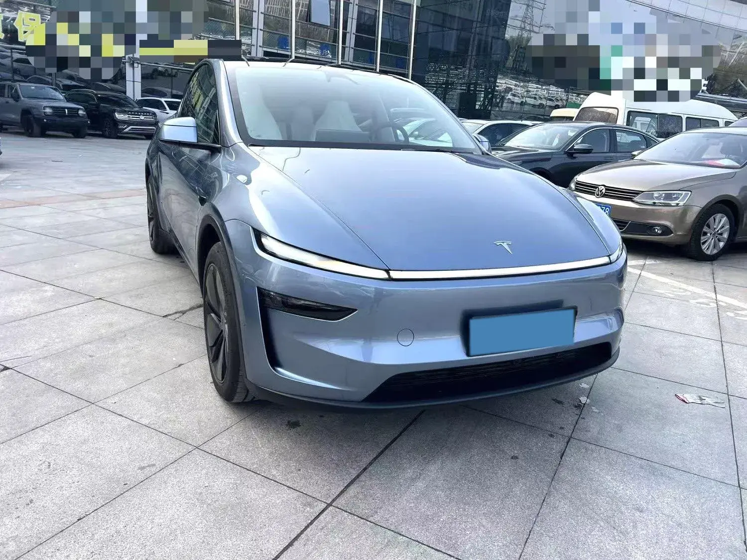 2025 TESLA MODEL thumbnail 2