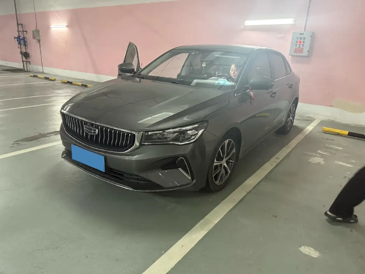 2022 Geely Emgrand L 1.4T 141HP L4 CVT