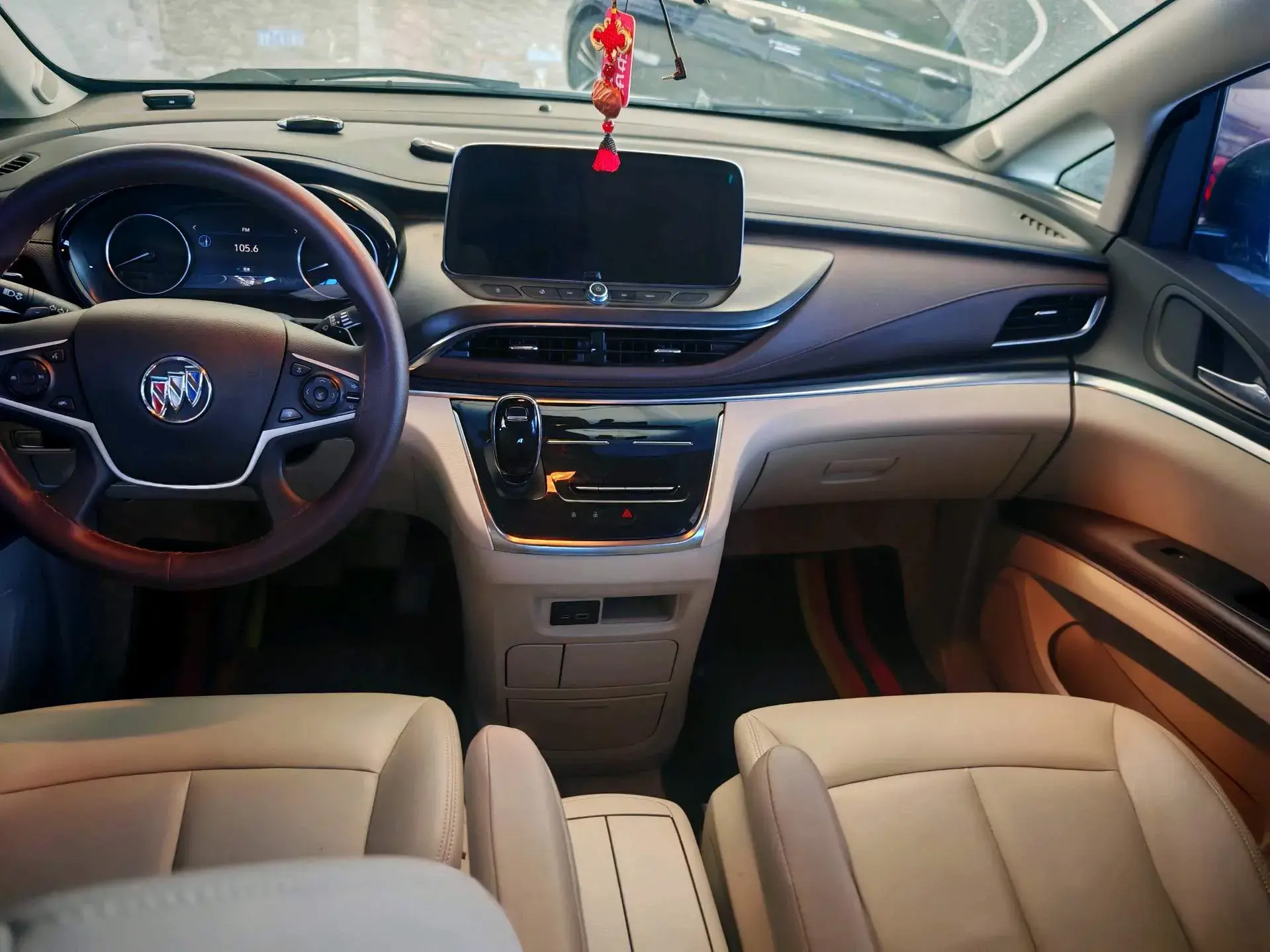 2022 BUICK GL8 thumbnail 3