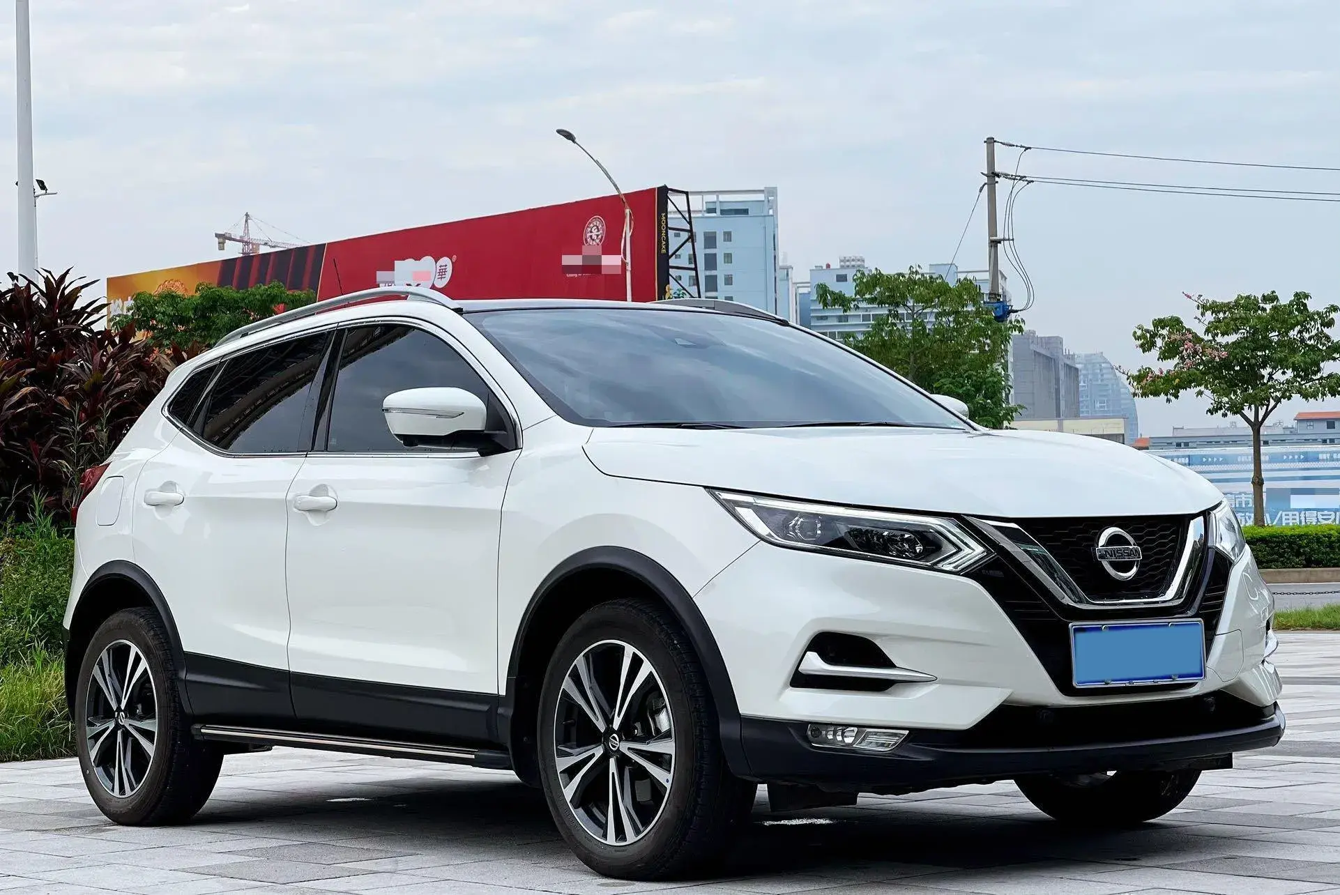2021 NISSAN QASHQAI thumbnail 3