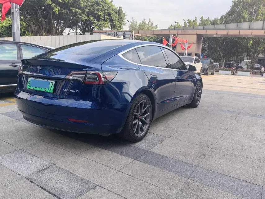 2020 TESLA MODEL thumbnail 4