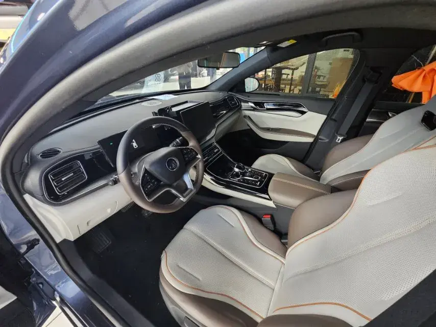 2023 BYD QIN thumbnail 4