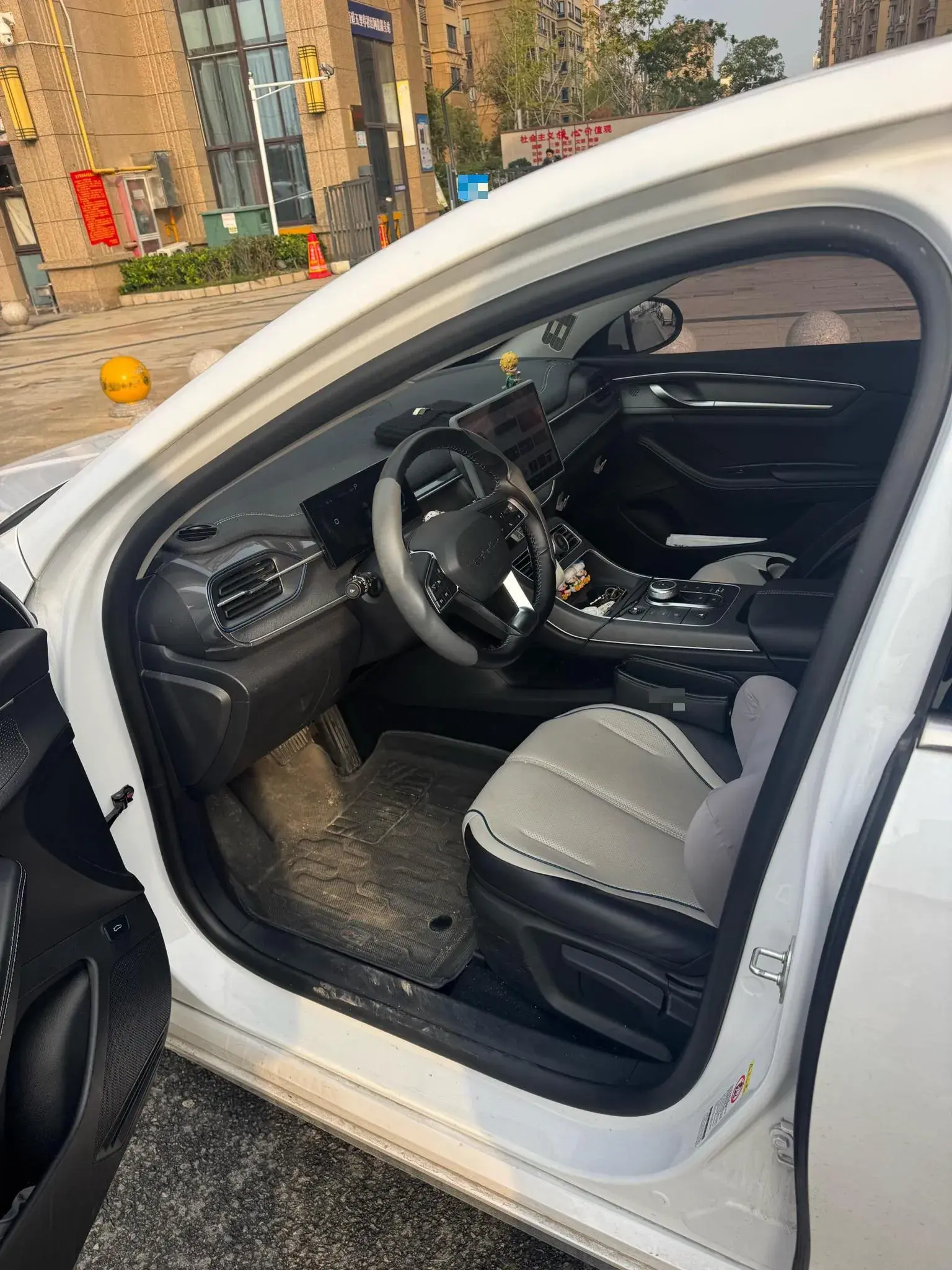 2024 BYD DESTROYER thumbnail 3