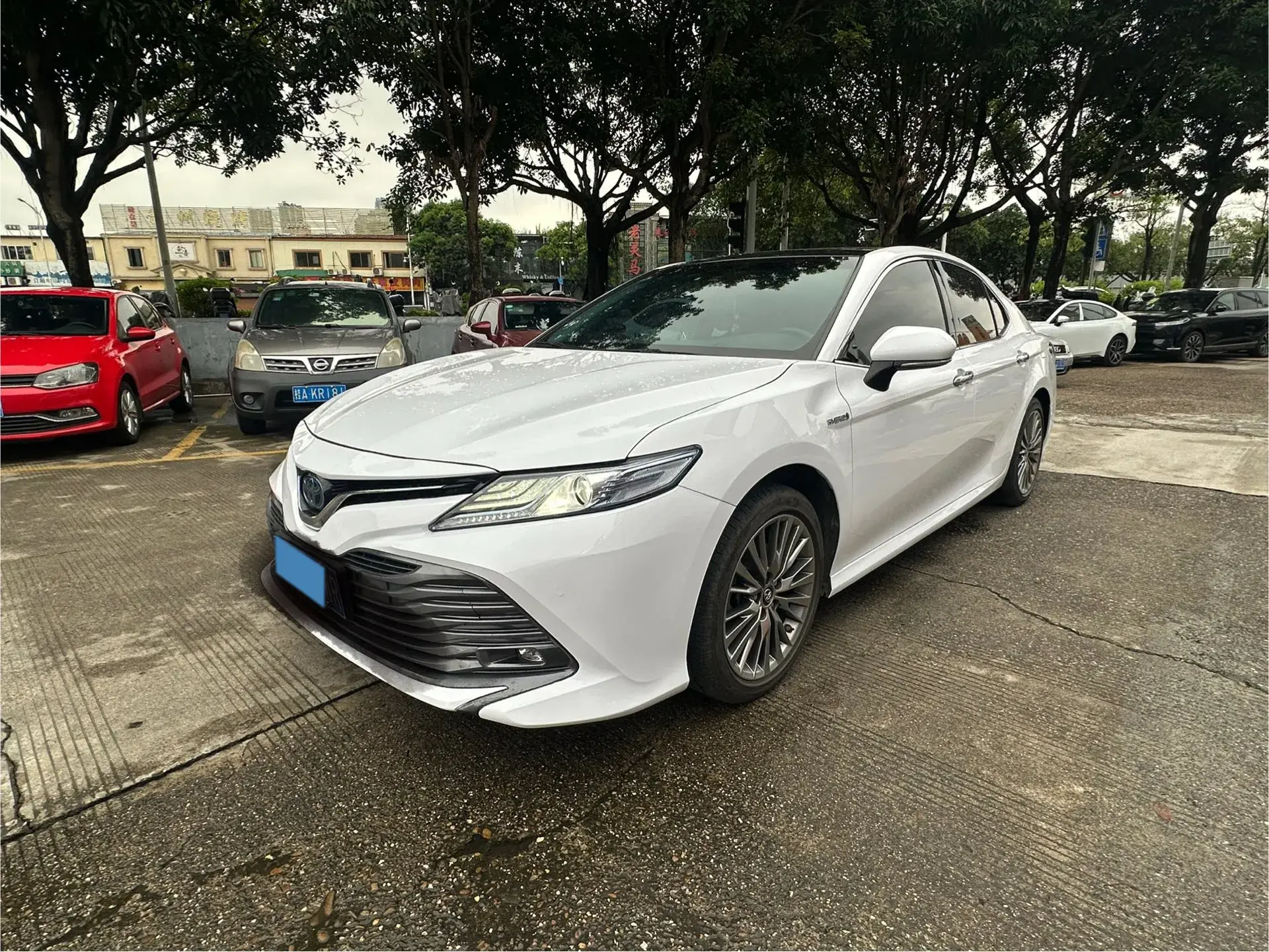 2019 TOYOTA CAMRY view 1