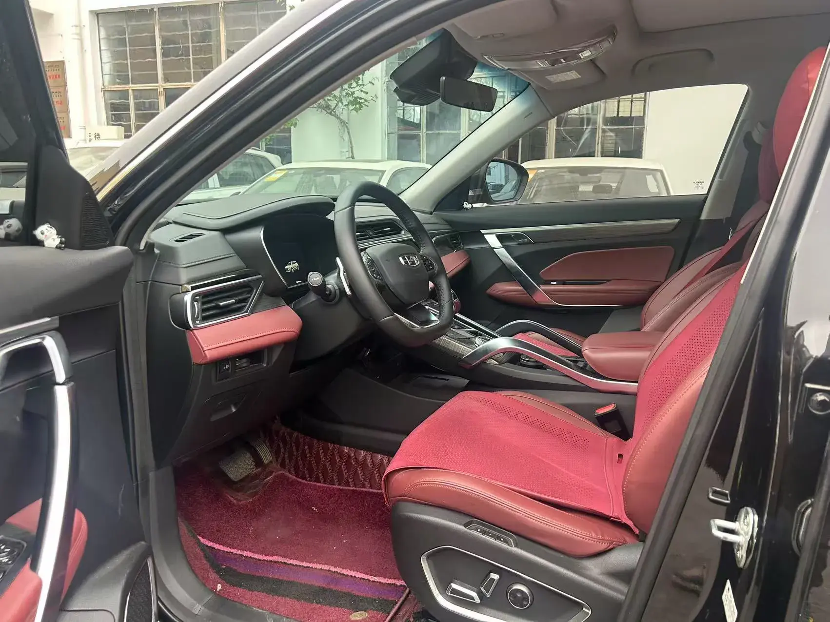 2022 GEELY AZKARRA thumbnail 2