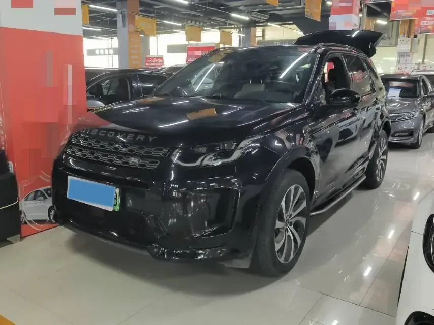 2021 LAND ROVER view 1