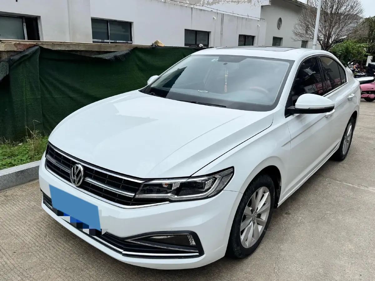 2020 Volkswagen Bora 1.5L 113HP L4 6AT