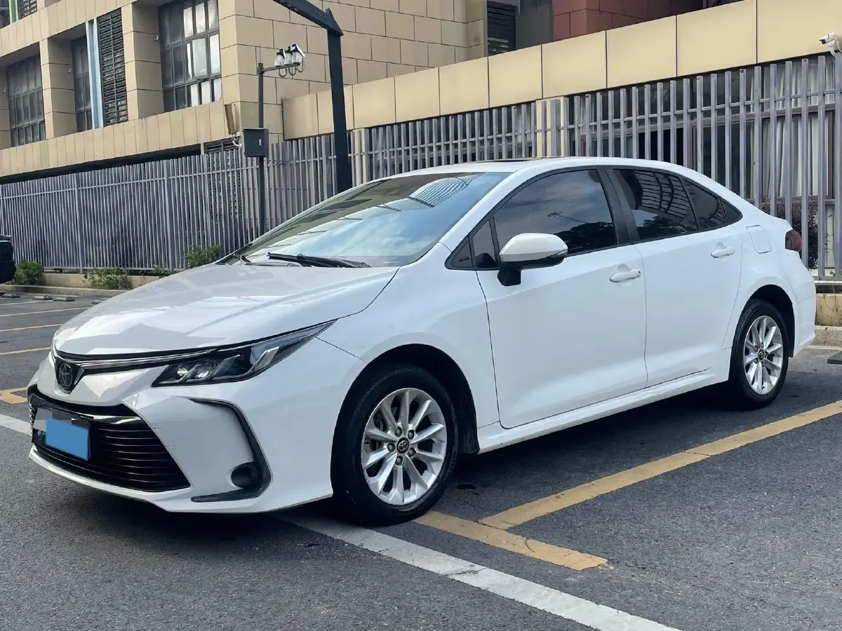 2021 Toyota Corolla 1.2T 116HP L4 CVT