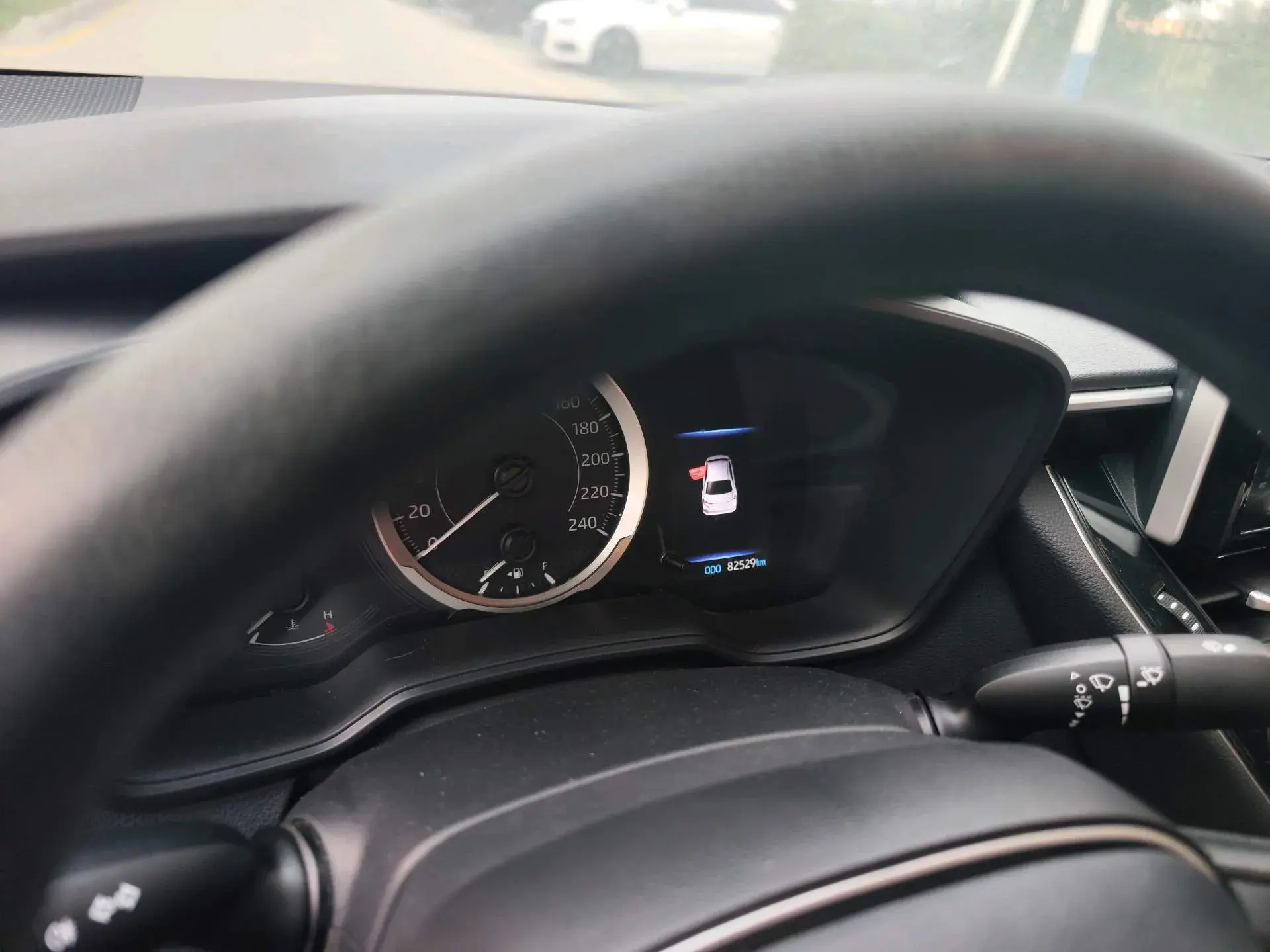 2021 TOYOTA COROLLA thumbnail 4