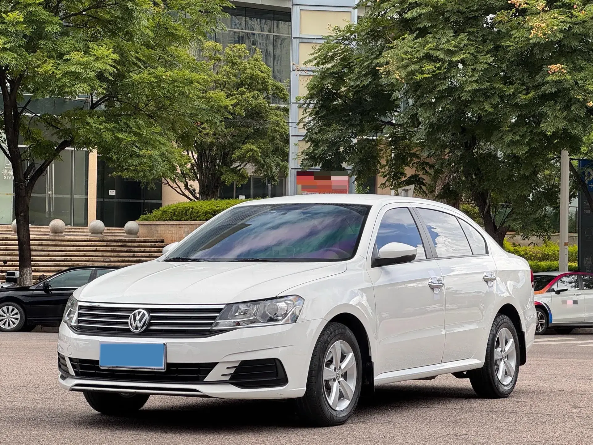 2019 VOLKSWAGEN LAVIDA view 1