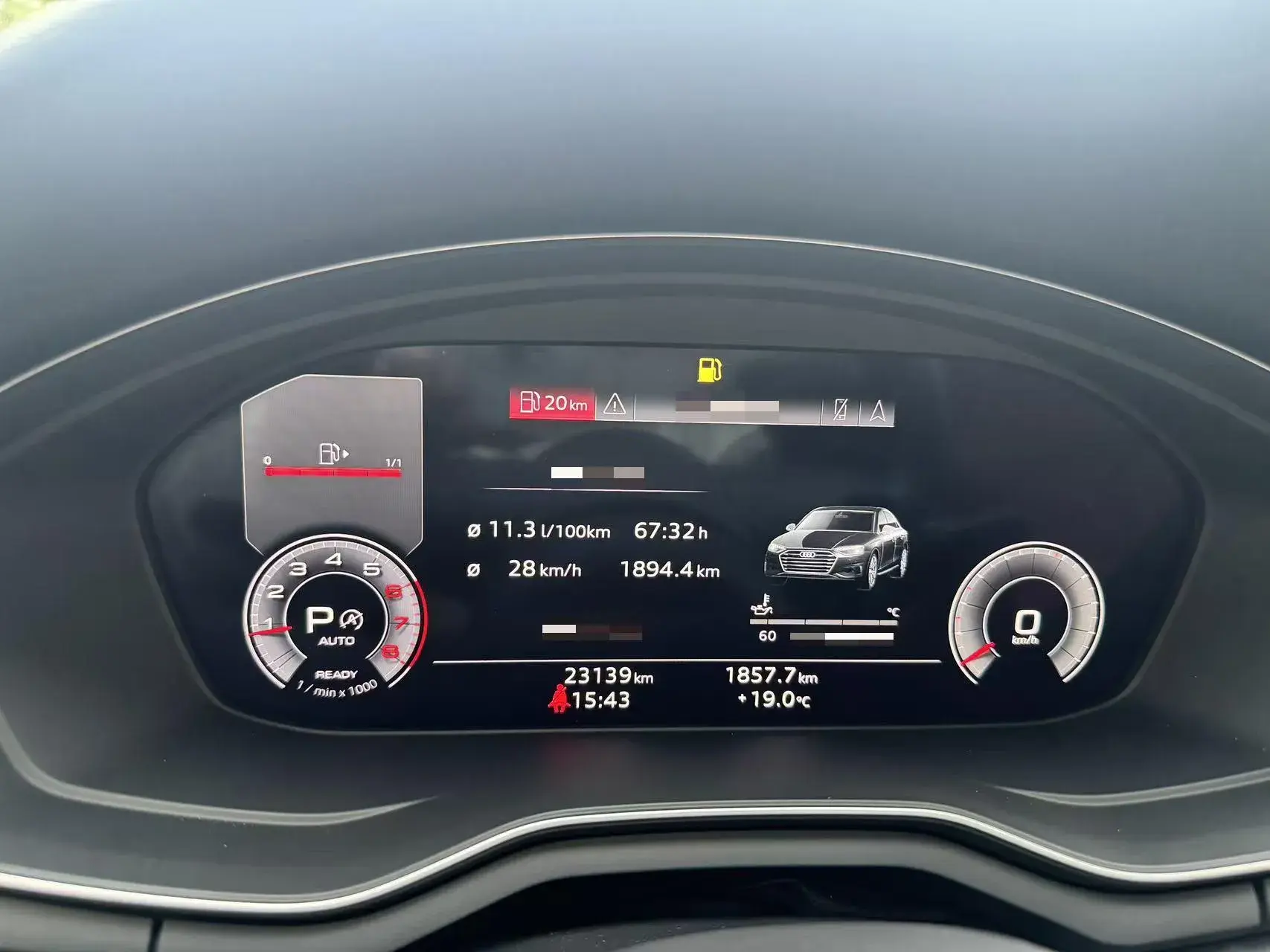 2024 AUDI A4L thumbnail 3