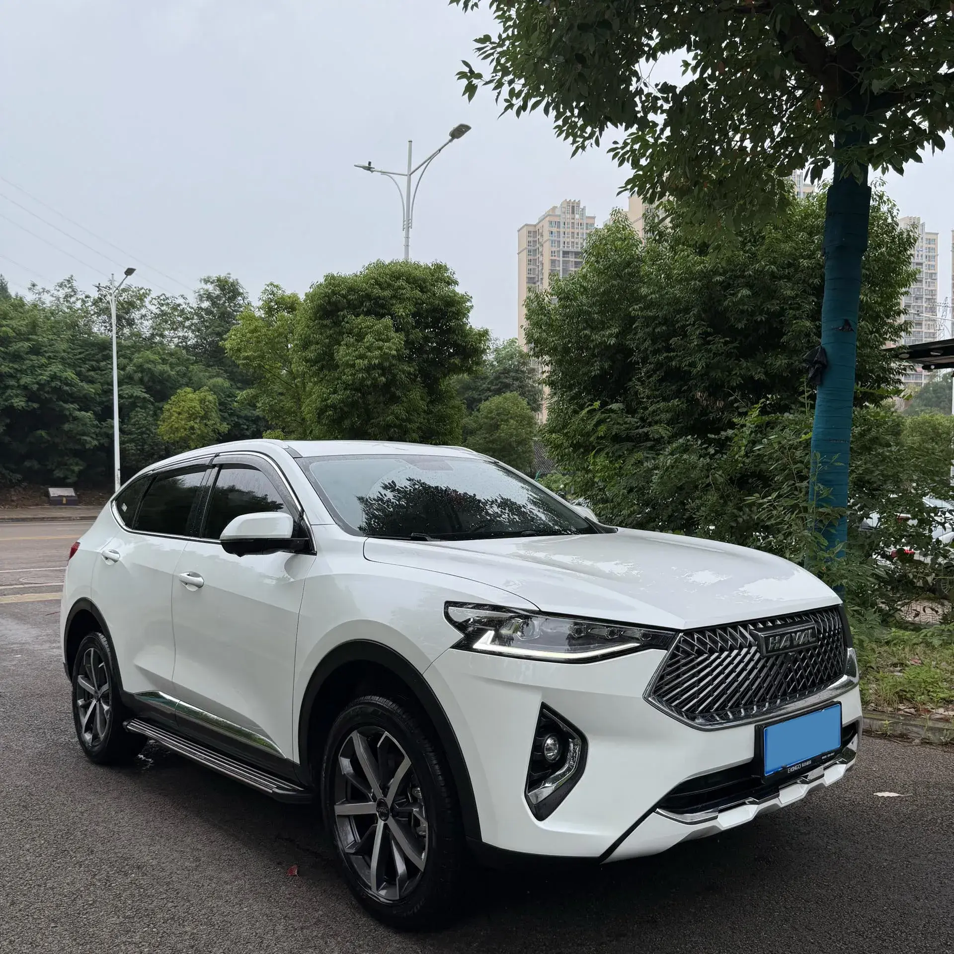2021 HAVAL F7 thumbnail 3