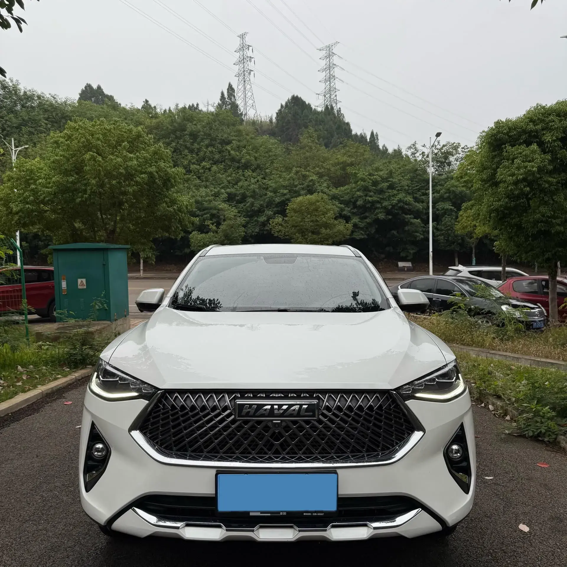 2021 HAVAL F7 thumbnail 2