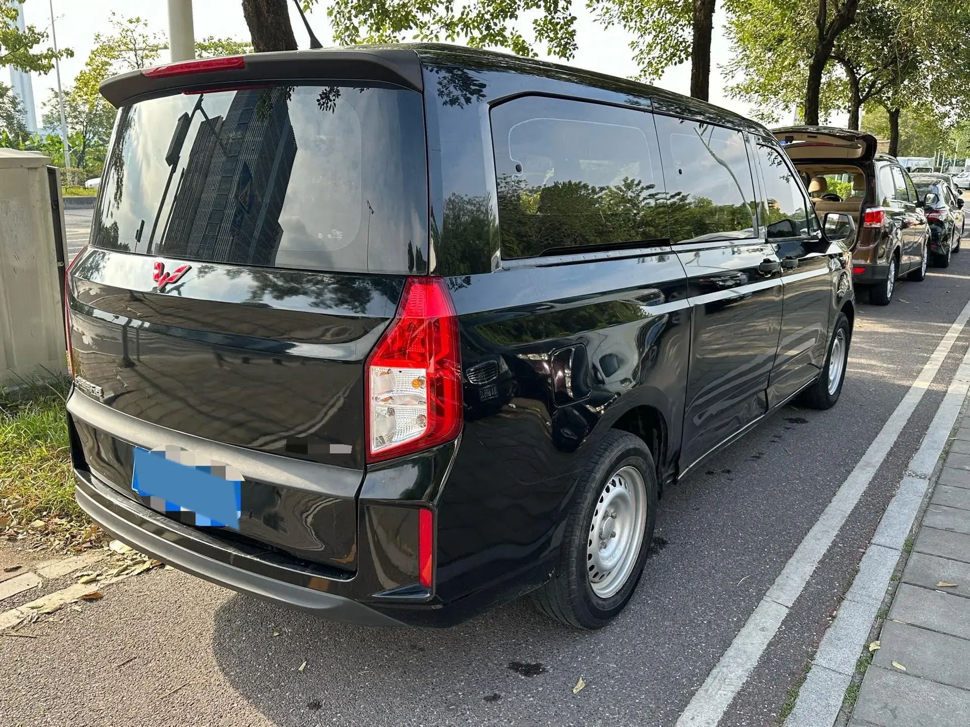 2022 WULING ZHENGCHEN thumbnail 4