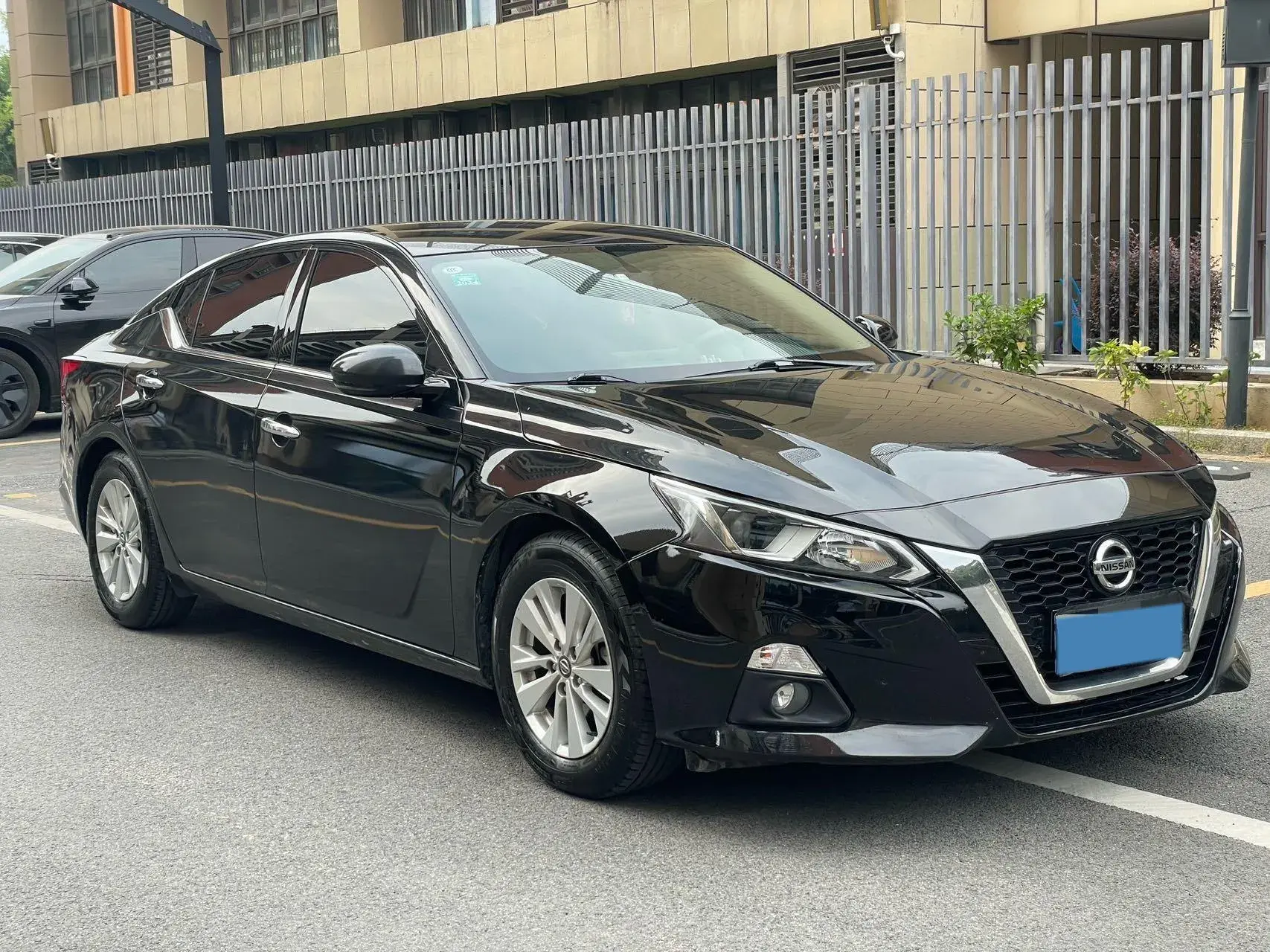 2021 NISSAN TEANA thumbnail 3