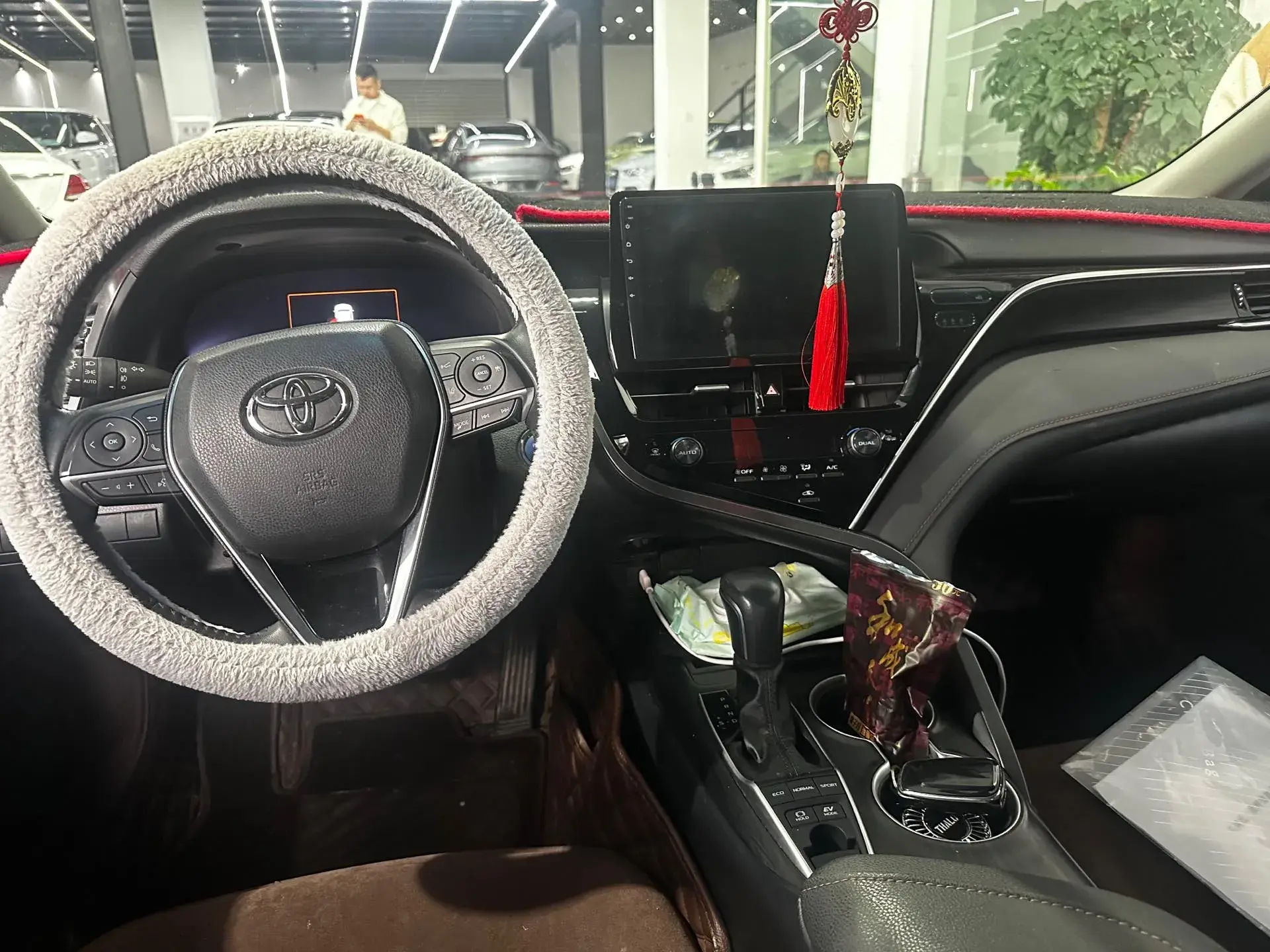 2021 TOYOTA CAMRY thumbnail 4