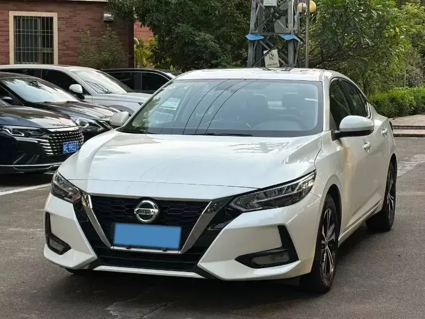 2022 Nissan Sylphy 1.6L 135HP L4 CVT