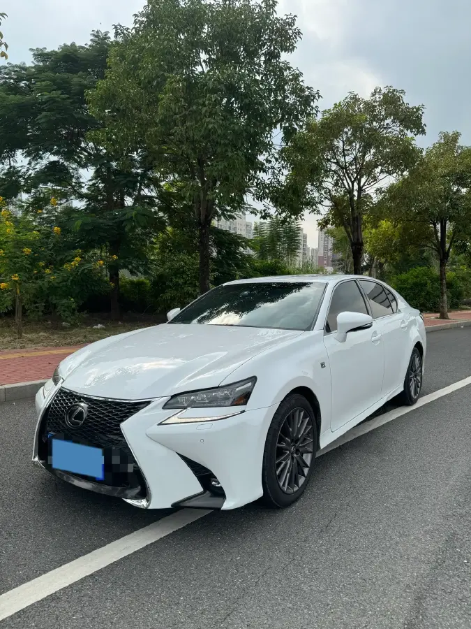 2016 Lexus GS 2.0T 245HP L4 8AT
