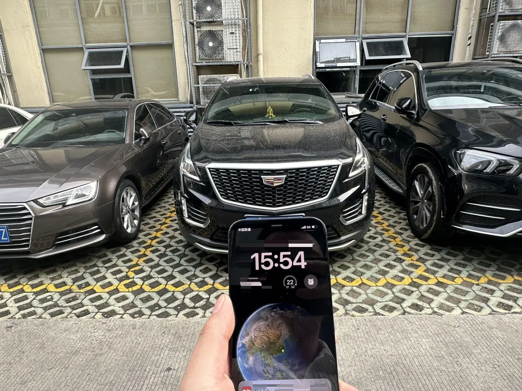 2022 CADILLAC XT5 thumbnail 2
