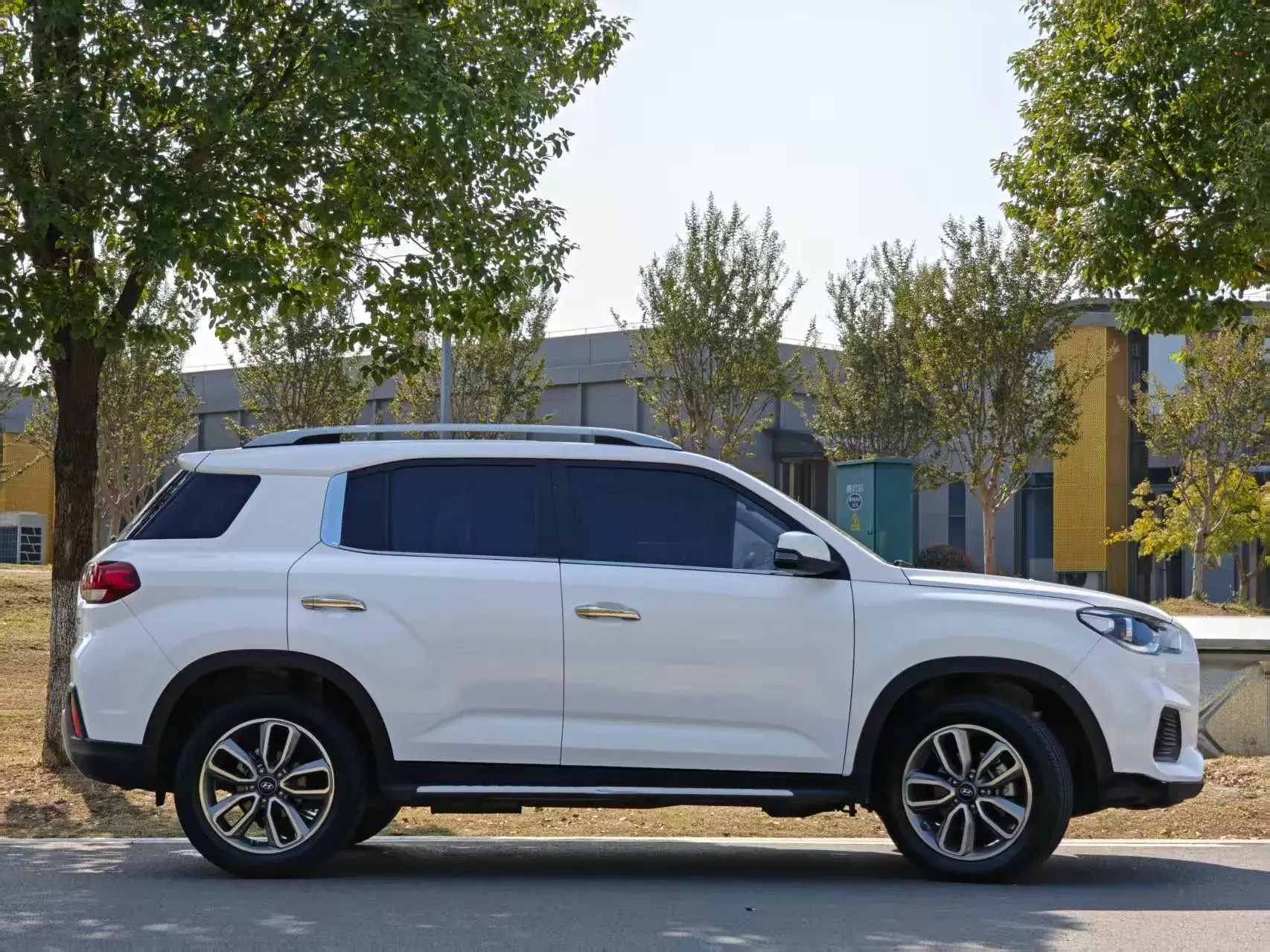 2020 HYUNDAI IX35 thumbnail 3