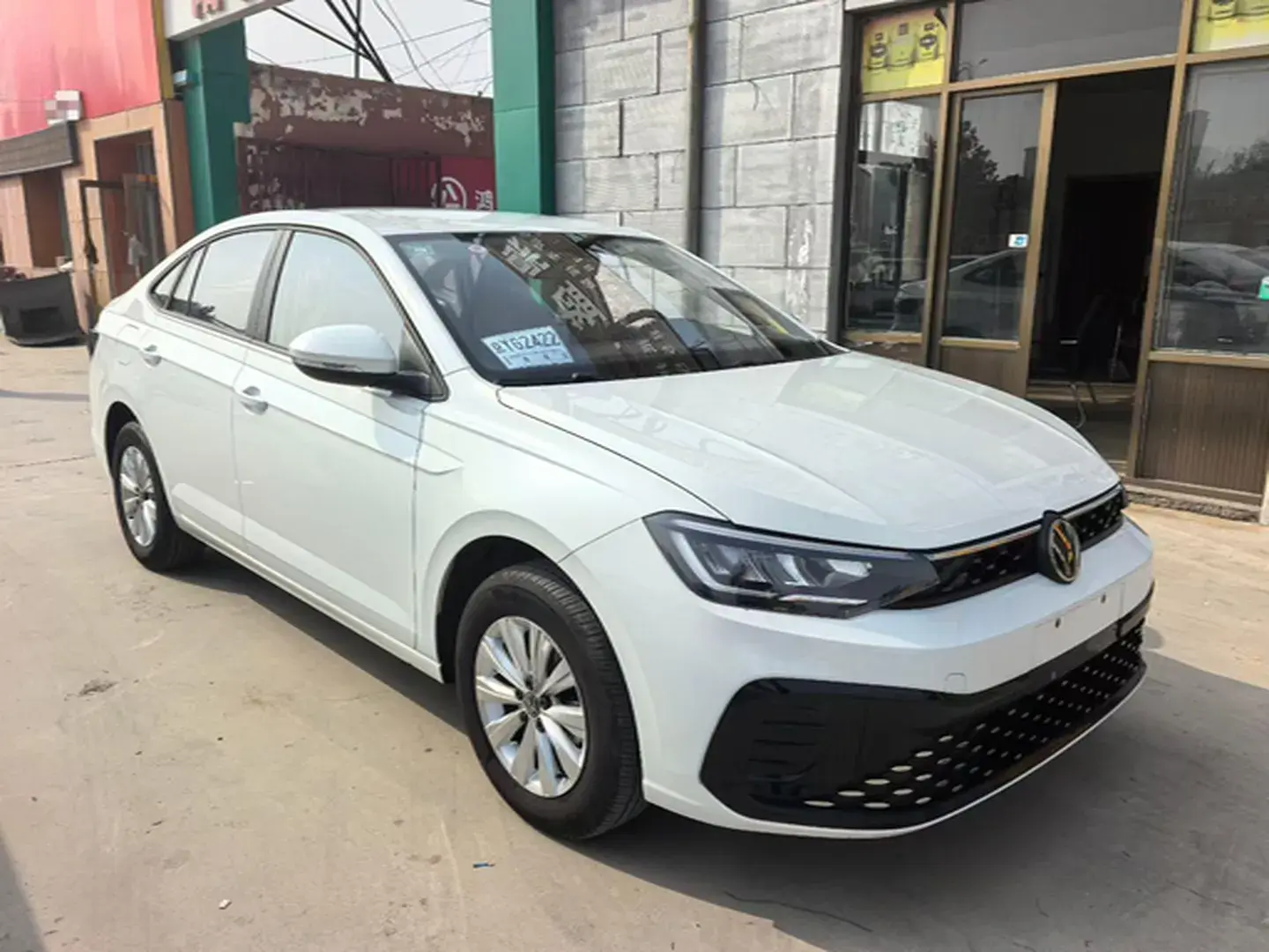 2023 VOLKSWAGEN LAVIDA thumbnail 2