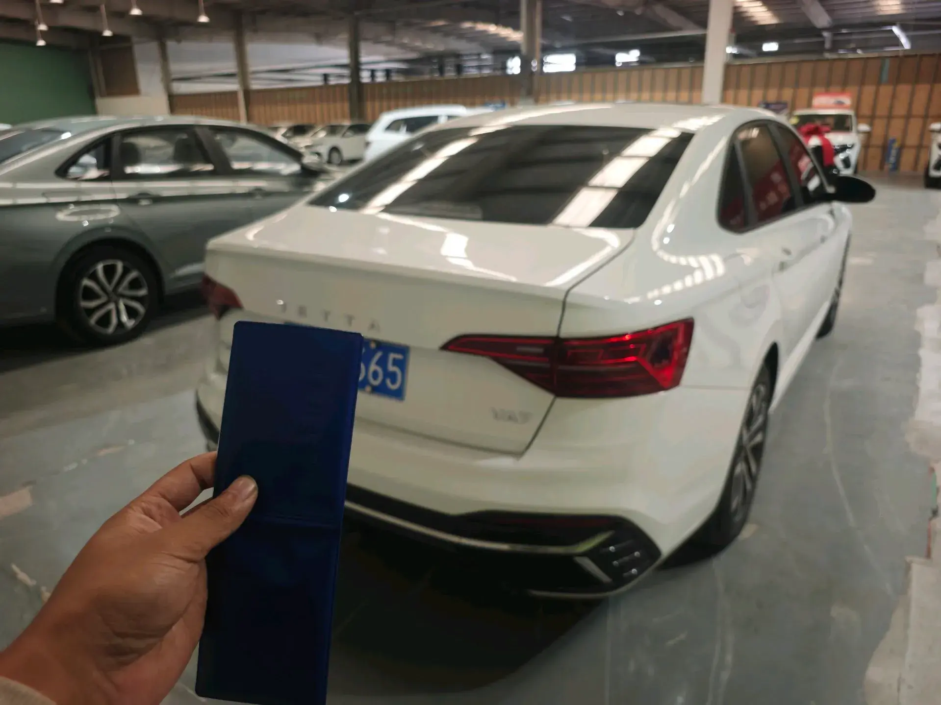 2025 JETTA JETTAVA7 thumbnail 3