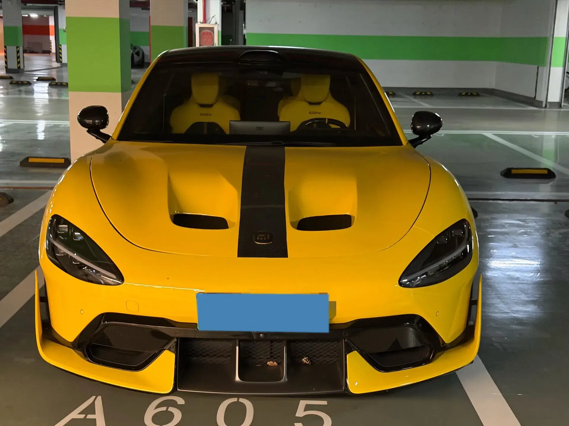 2025 MI SU7 thumbnail 3