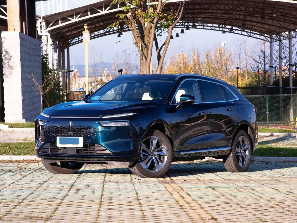 2024 WEY Mocha 1.5T 170HP L4 4DHT PHEV 35.04KWH,autocango,china used car exporter,china ev exporter,chinese used car exporter,chinese used ev exporter