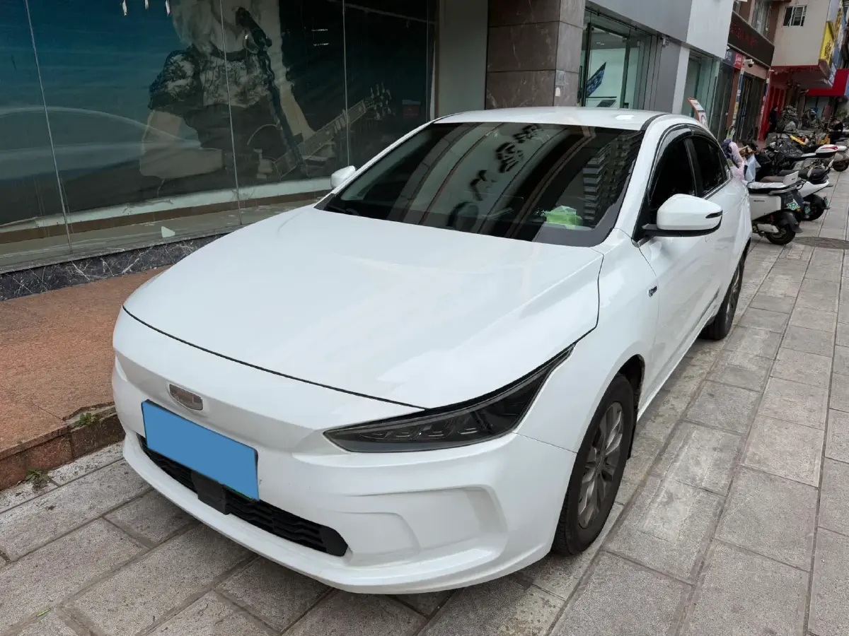 2022 Geometry A BEV 53KWH