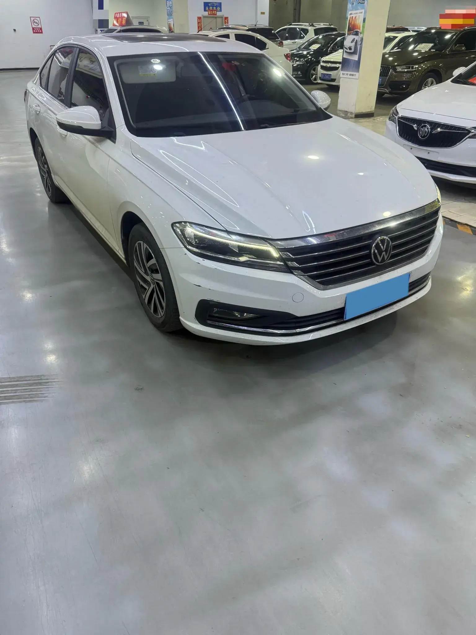 2022 VOLKSWAGEN LAVIDA thumbnail 3