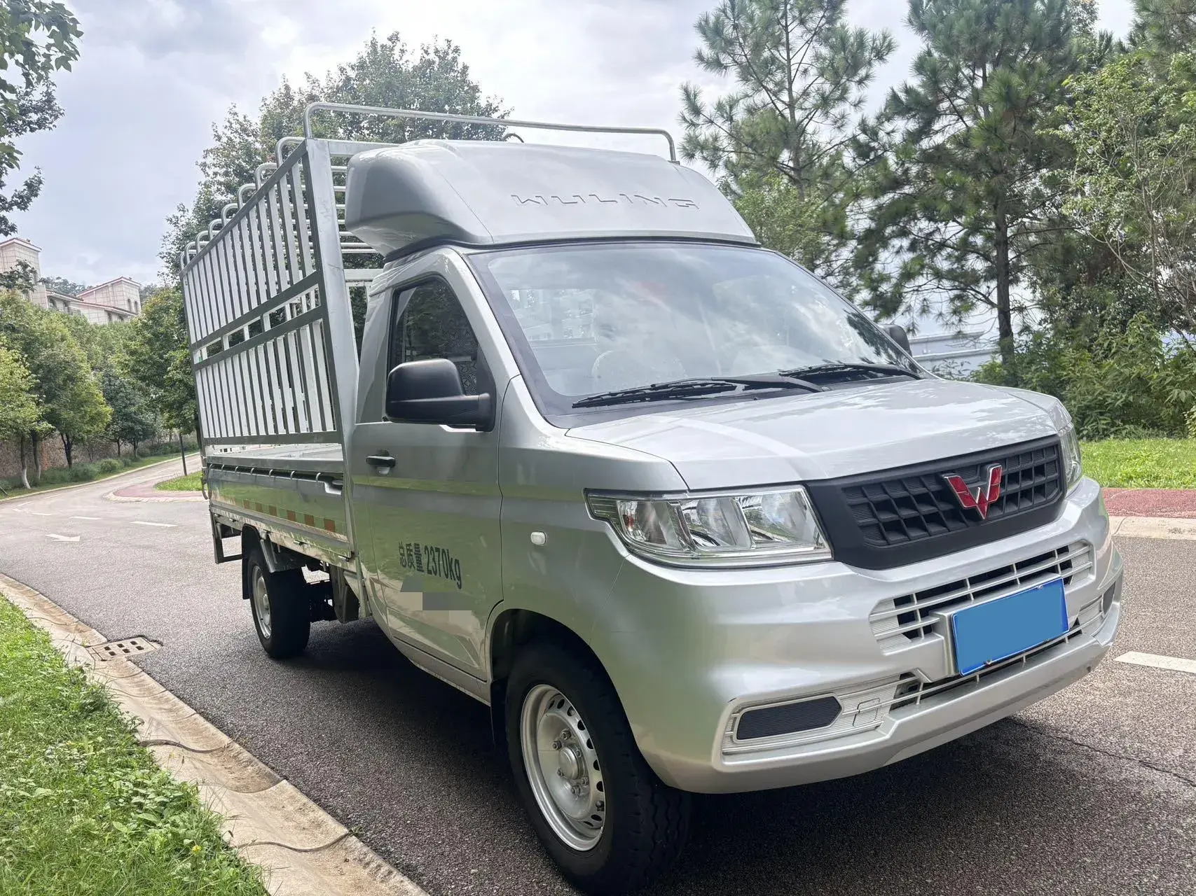 2023 WULING RONGGUANG thumbnail 2
