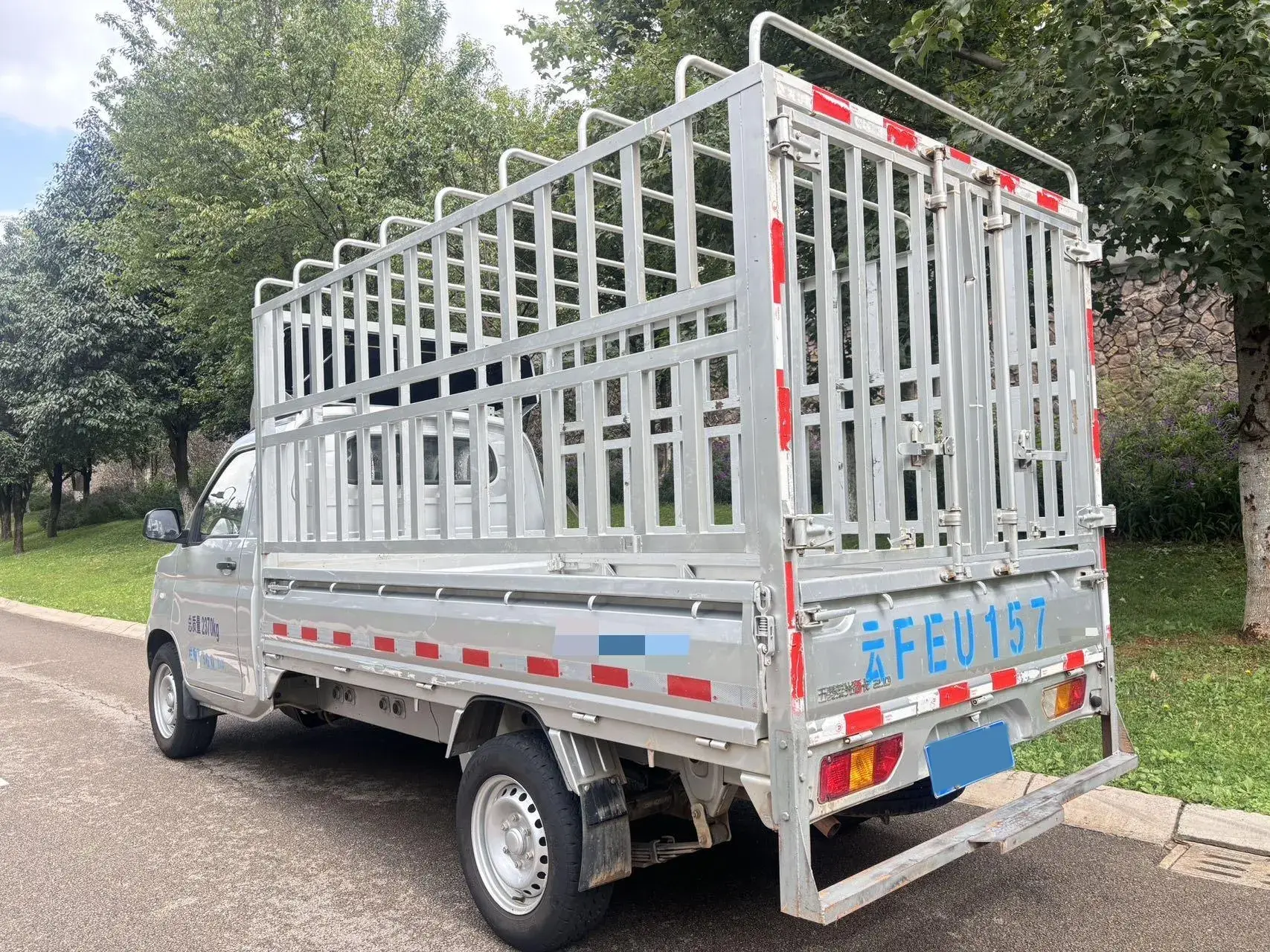 2023 WULING RONGGUANG thumbnail 4