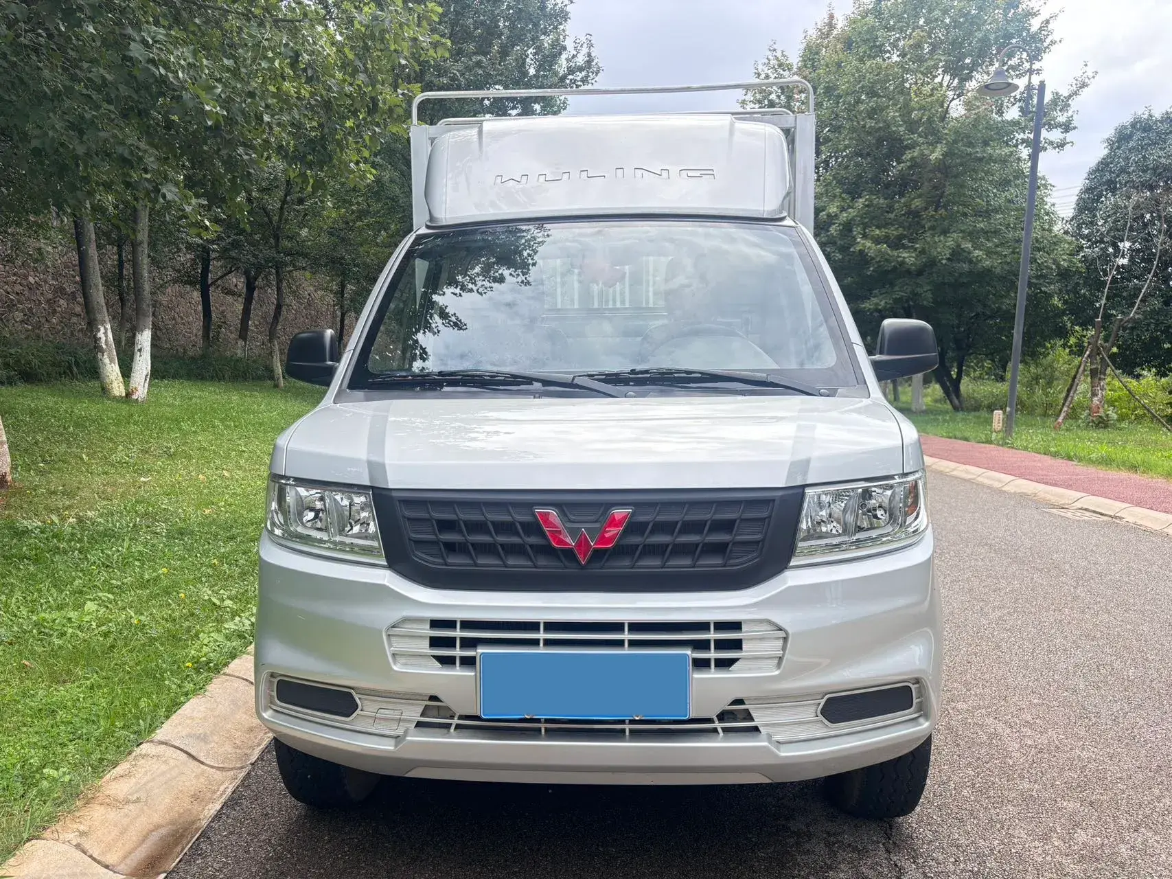 2023 WULING RONGGUANG thumbnail 3