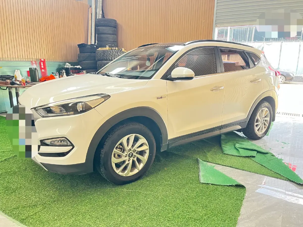 2015 Hyundai Tucson 1.6T 177HP L4 7DCT