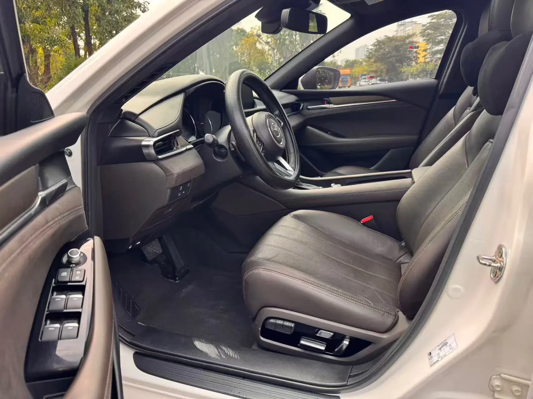 2020 MAZDA ATENZA thumbnail 4