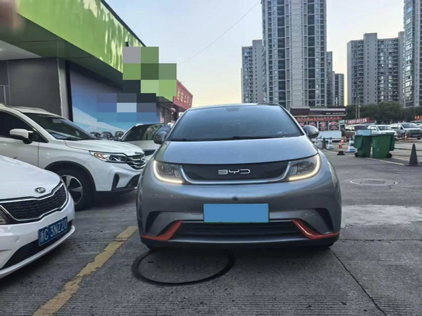 2021 BYD DOLPHIN thumbnail 2