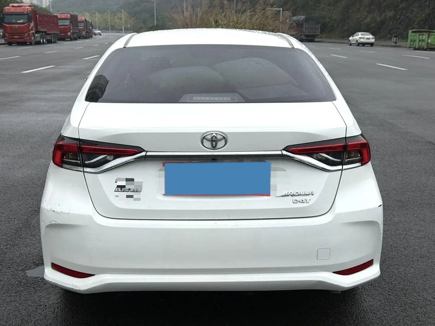 2023 TOYOTA COROLLA thumbnail 4