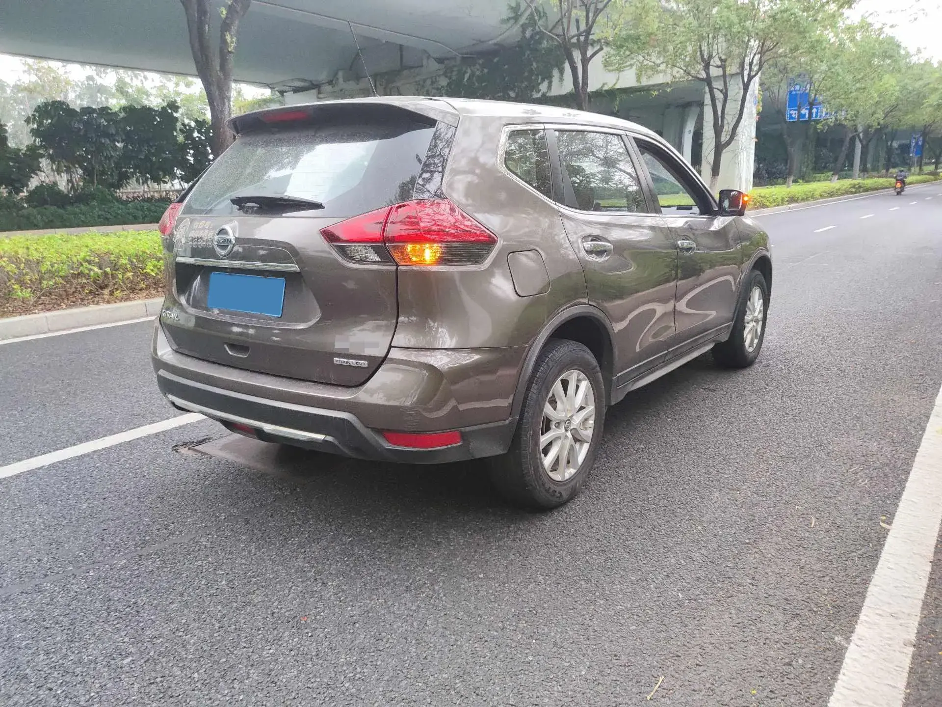 2019 NISSAN X-TRAIL thumbnail 4