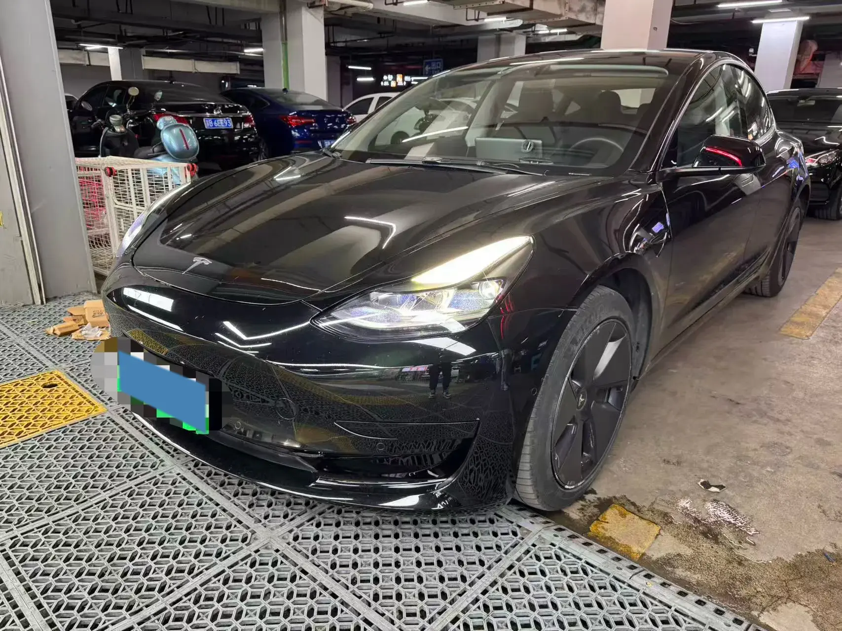 2021 TESLA MODEL view 1