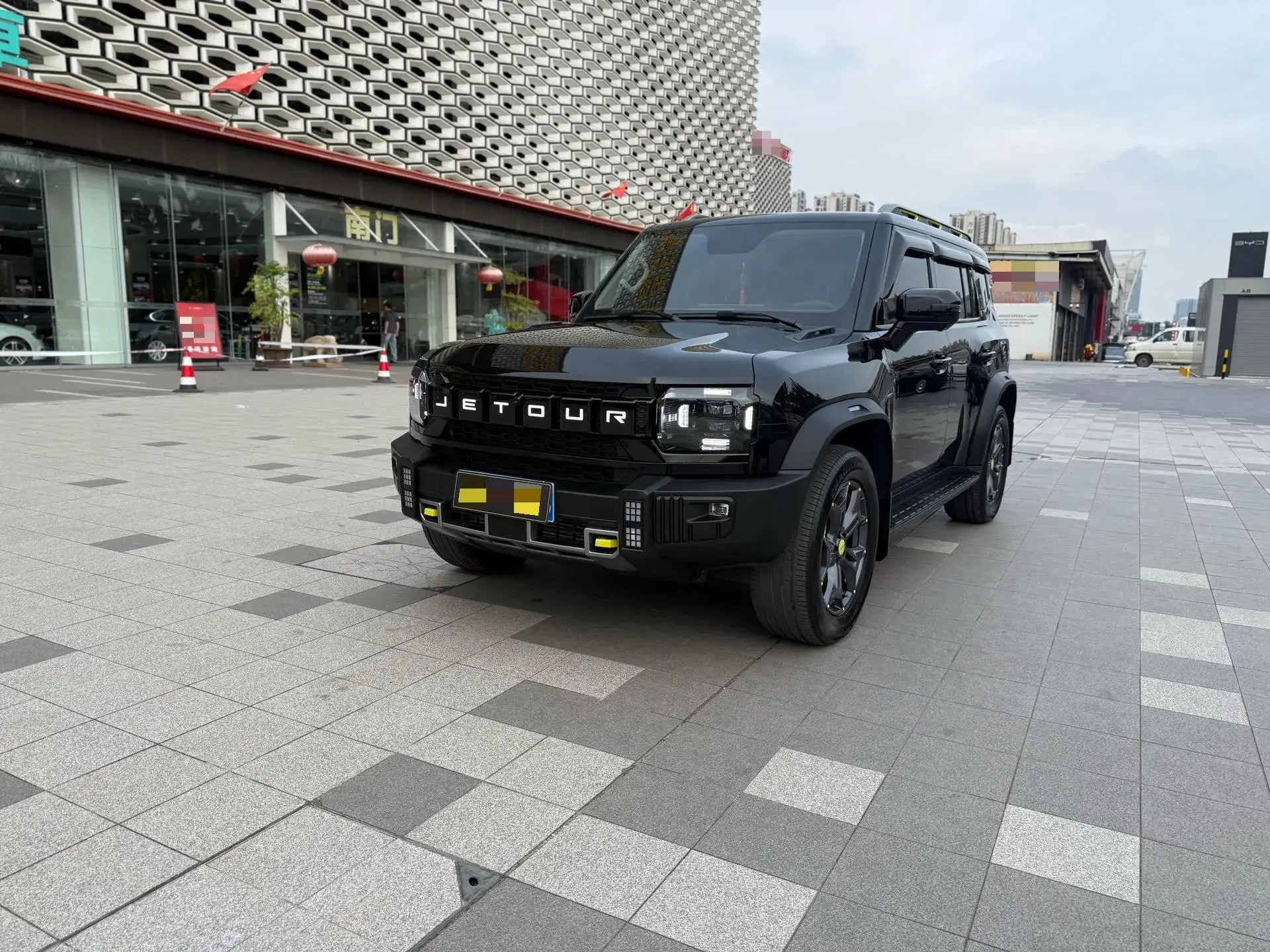 2023 JETOUR TRAVELLER view 1