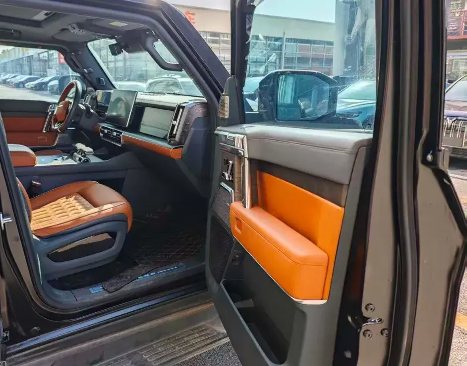 2023 M HERO thumbnail 3