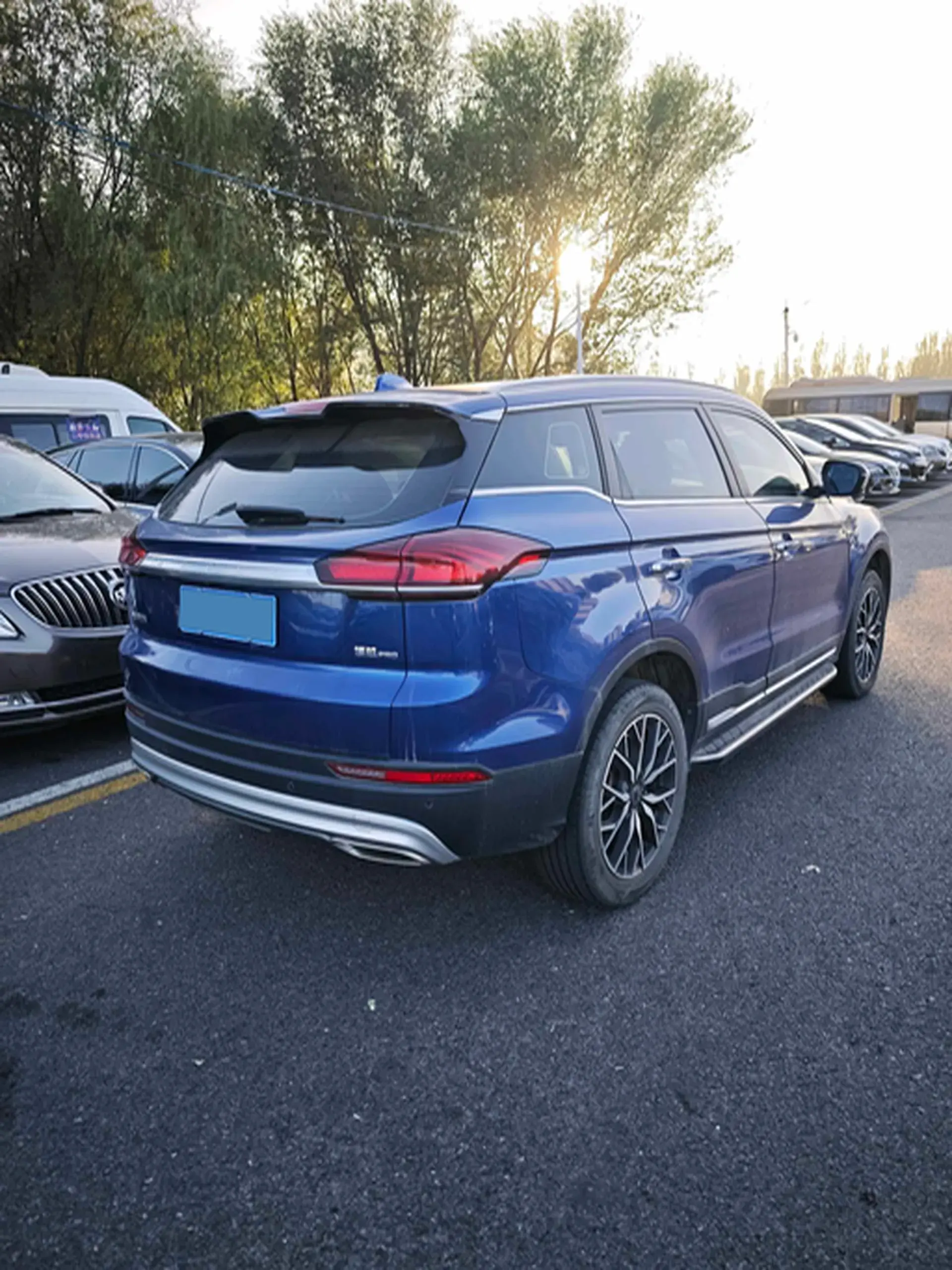 2020 GEELY AZKARRA thumbnail 4